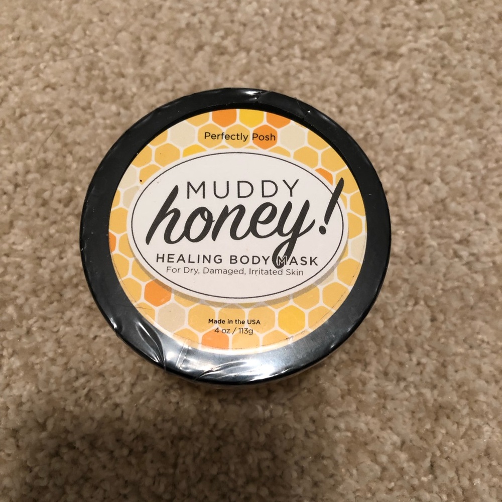 NEW Perfectly Posh Muddy Honey